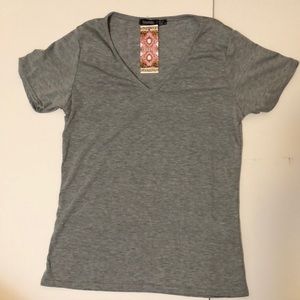 Boohoo basic super soft V neck T shirt , size 12